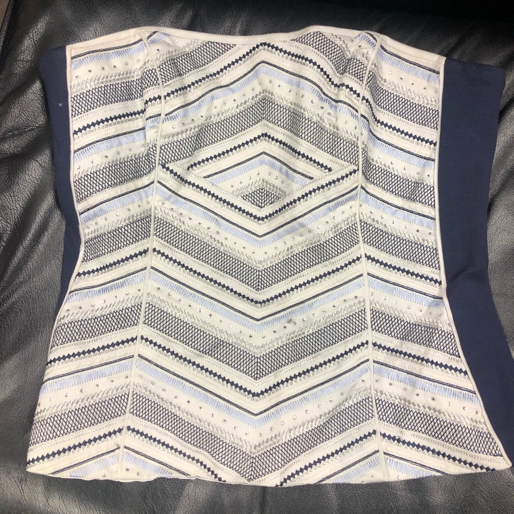 White House Black Market strapless top Size 6